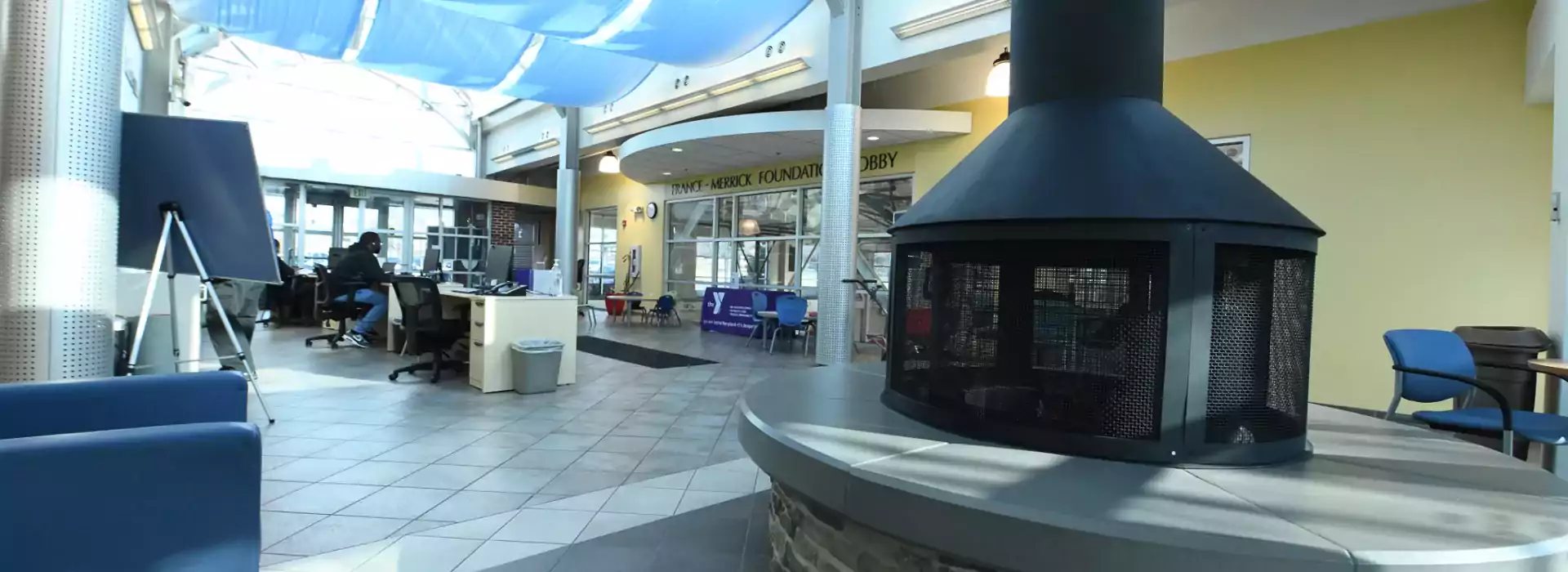 Weinberg Y fireplace and lobby