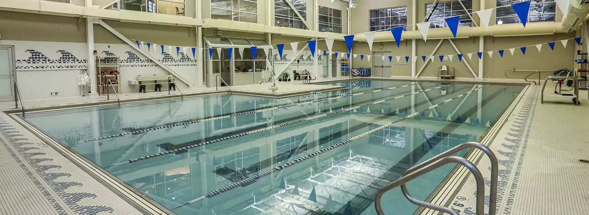 Weinberg Y indoor pool